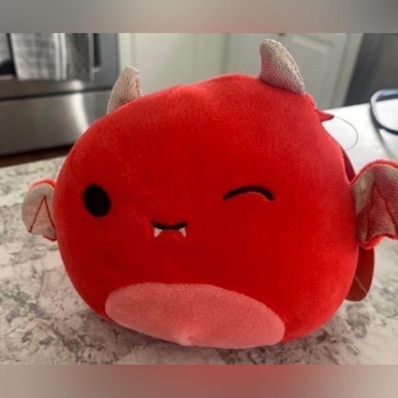 Squishmallow Karlie Devil Bat 4.5” Halloween NWT - Picture 1 of 4